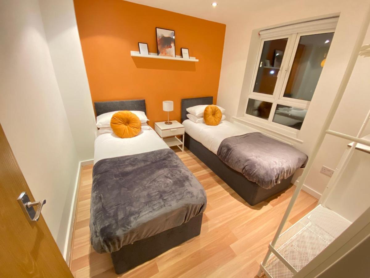 Large 5-Bed City Centre Townhouse With Secure Parking Manchester Luaran gambar